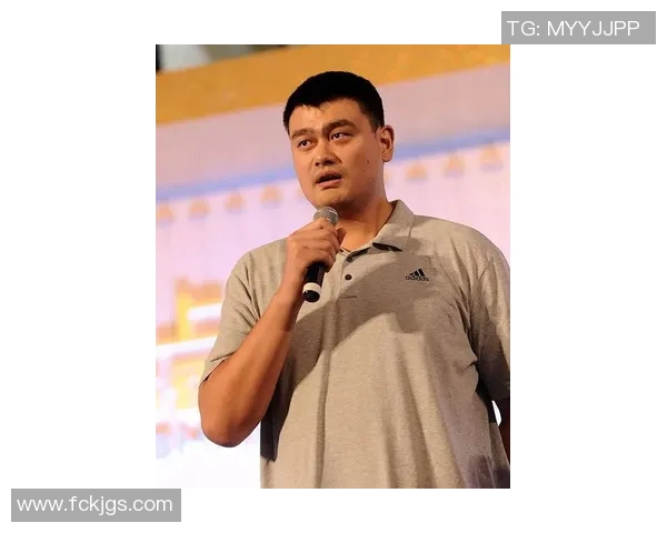 姚明品尝莲藕的独特滋味与健康价值探秘