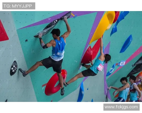 武汉攀岩队勇夺全国攀岩状态排行榜第二名展现出色实力与团队精神 武汉攀岩队勇夺全国攀岩状态排行榜第二名展现出色实力与团队精神